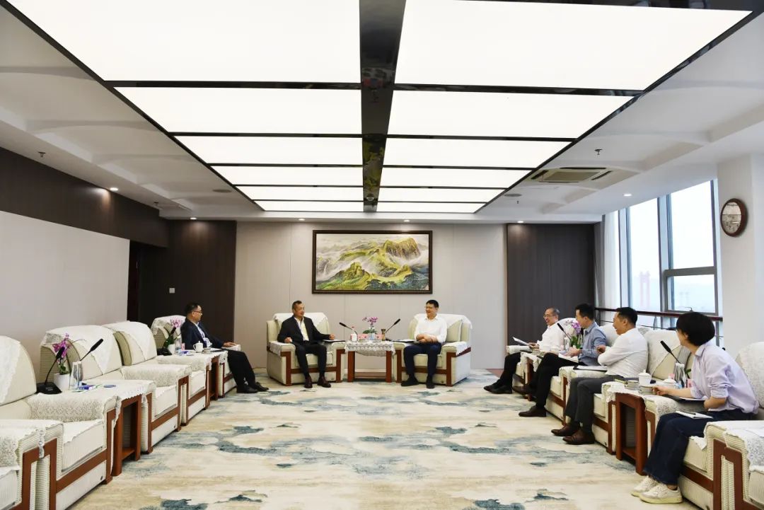 &#21326;&#20159;&#24179;&#21488;&#95;&#21326;&#20159;&#40;&#20013;&#22269;&#41;
