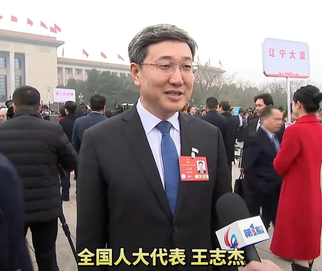 &#21326;&#20159;&#24179;&#21488;&#95;&#21326;&#20159;&#40;&#20013;&#22269;&#41;
